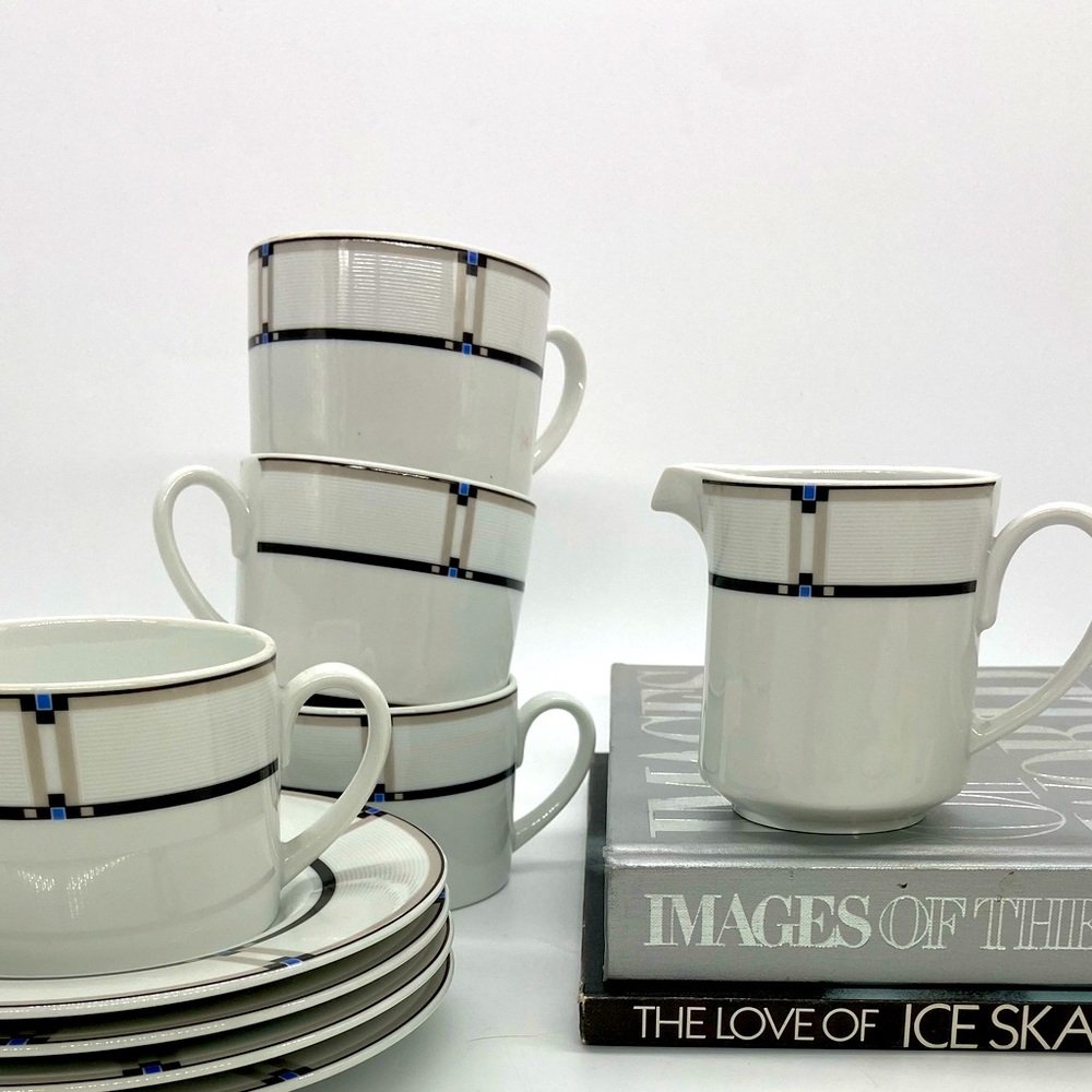 Gorgeous geometric vintage tea set with creamer